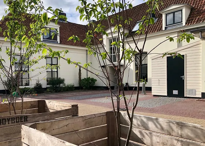 Het Weeshuis
